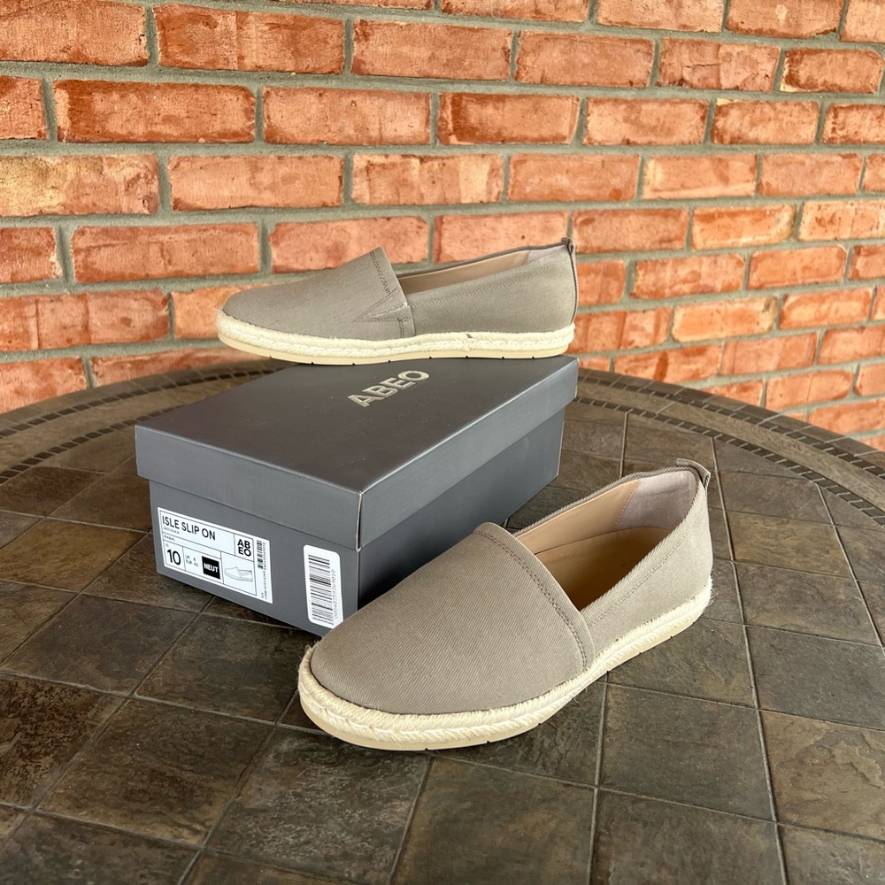 Abeo Women Isle Slip-on, beige, size 10